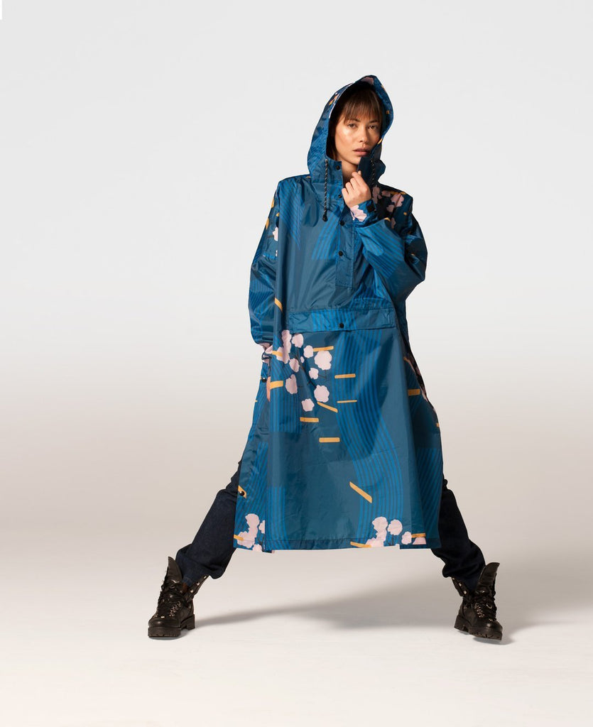 Japanese Blossom Poncho, Regnponcho - Rainkiss - glott.no