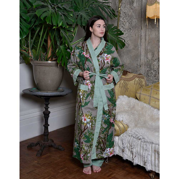 Grey Stargazer Lily Print Dressing Gown - Powell Craft - glott.no