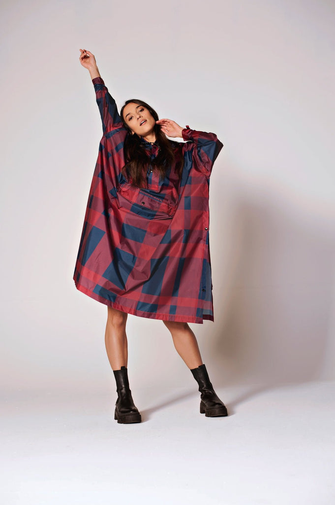 Jasper Poncho, Regnponcho - Rainkiss - glott.no