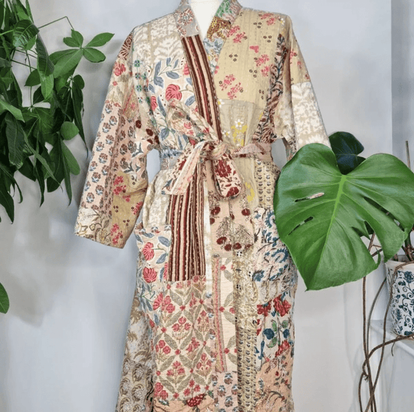 Lang Vendbar Kimono - jakke creme - Essential Designs London - glott.no