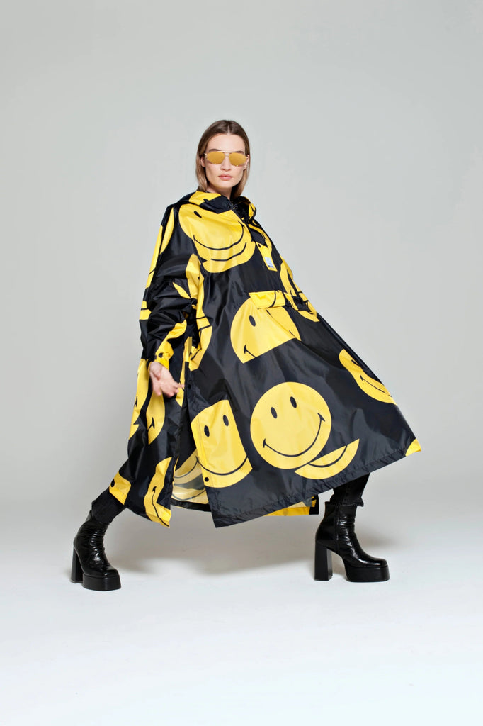 Smiley - Rain Poncho, Regnponcho - Rainkiss - glott.no