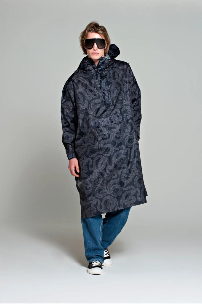 Snakes on Poncho, Regnponcho - Rainkiss - glott.no