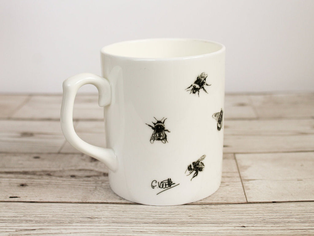 Black Bees Bone China Mug - Gemma Keith - glott.no