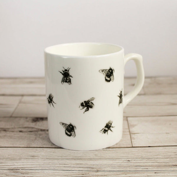 Black Bees Bone China Mug - Gemma Keith - glott.no