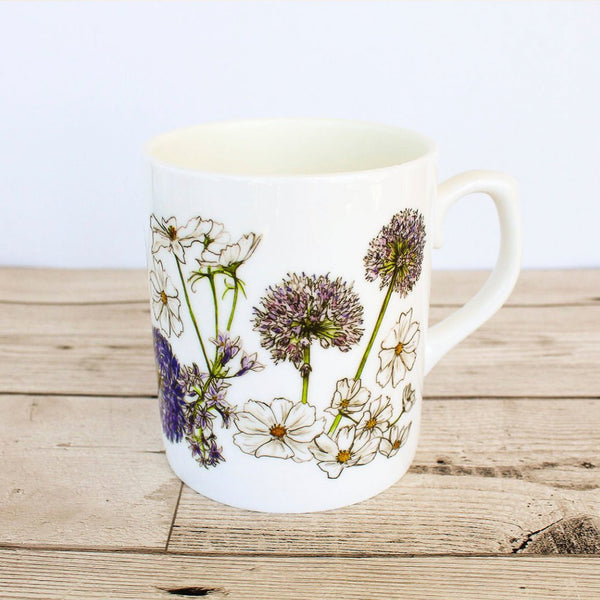 Blue Floral Bone China Mug - Gemma Keith - glott.no