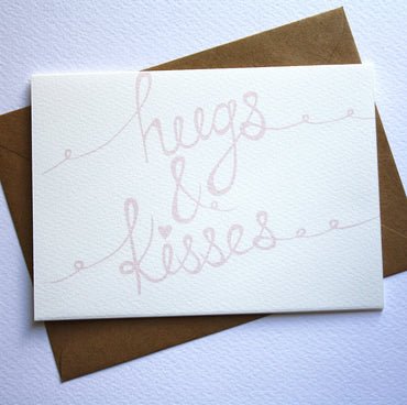 Hugs & Kisses Kort - Victoria Snape
