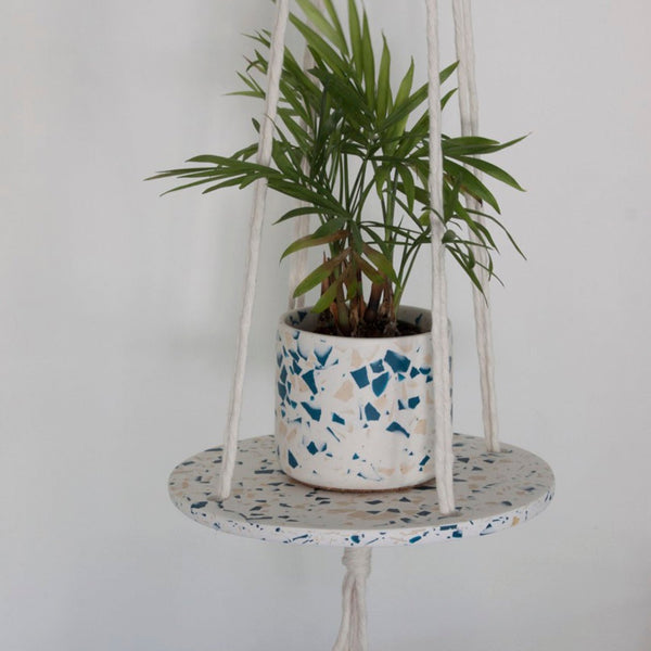 Plant Hanger - Terrazzo Blå & Beige - Pois Adoro - glott.no