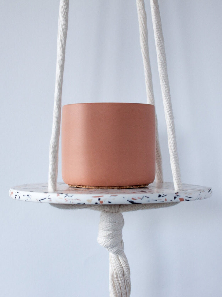 Plant Hanger - Terrazzo Blå & Beige - Pois Adoro - glott.no
